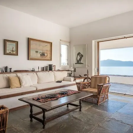 Kanati Villa Kanatadhika